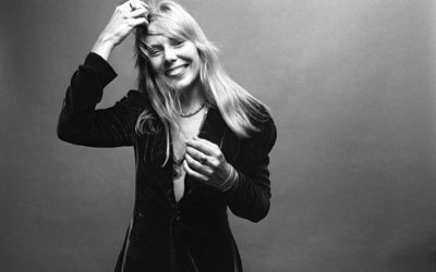 Joni Mitchell to Receive Les Paul Innovation Award at 35th Annual NAMM TEC Awards