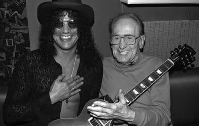 The Rock & Roll Hall of Fame to Host Les Paul Thru the Lens